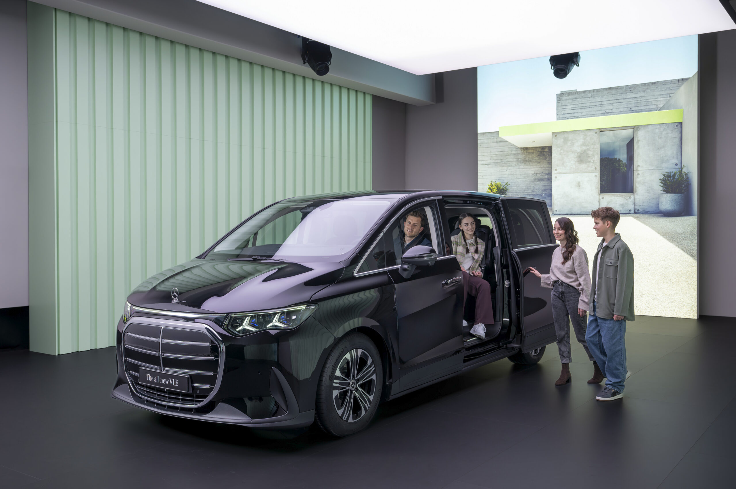 Neudefinition von Raum für eine neue Ära: der neue elektrische Mercedes-Benz VLERedefining space in a new era: the all-new electric Mercedes-Benz VLE